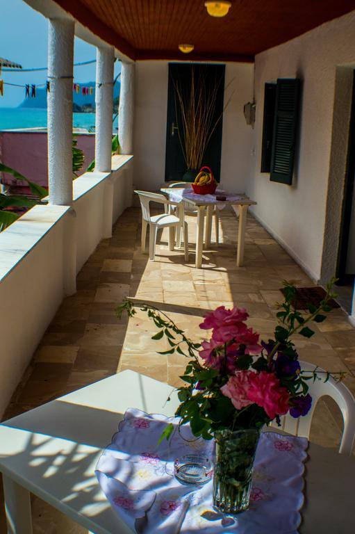 Agathi Beach House アギオス・ゴルディオス エクステリア 写真
